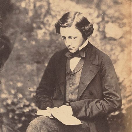Img Lewis Carroll 3